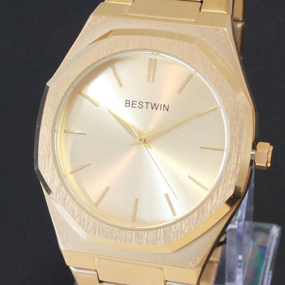 Men's Sports Watch Integrated Bracelet Gold Tone Quartz 41.5mm - Picture 10 of 14
